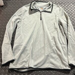 Size L pullover